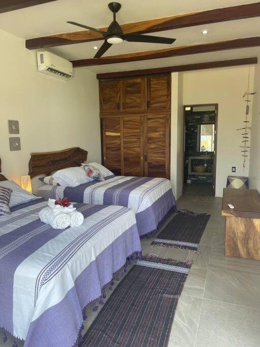 פוארטו אסקונדידו Villa De Las Rocas מראה חיצוני תמונה