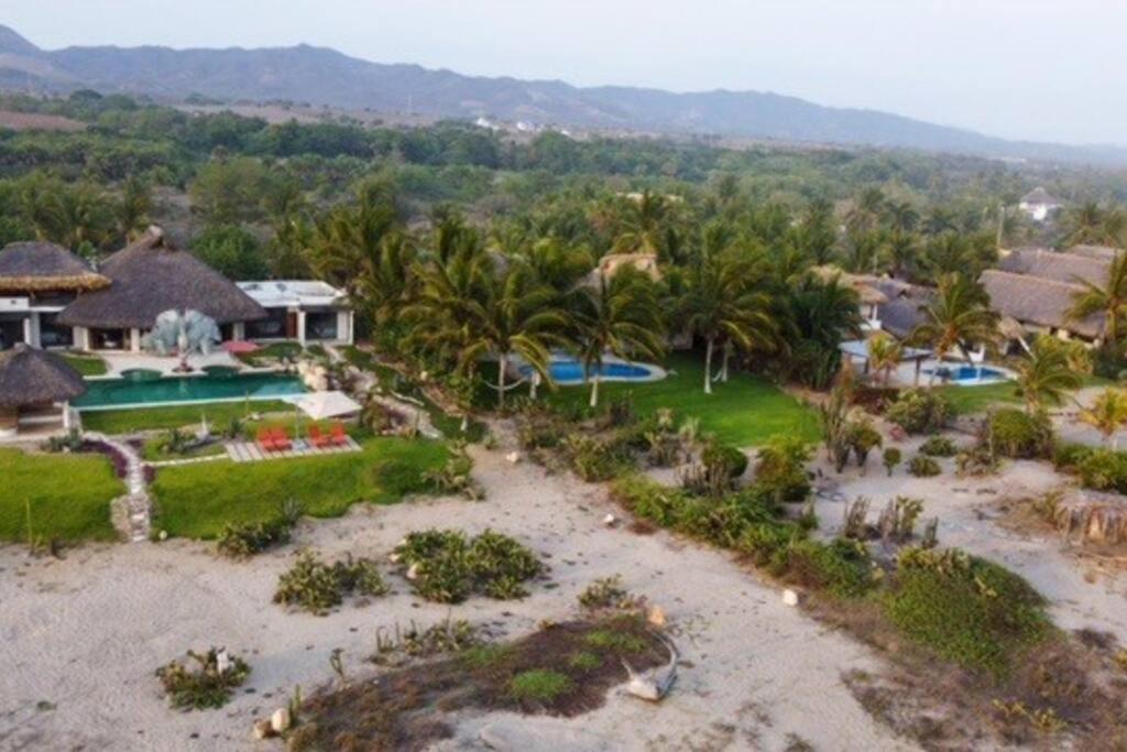 פוארטו אסקונדידו Villa De Las Rocas מראה חיצוני תמונה